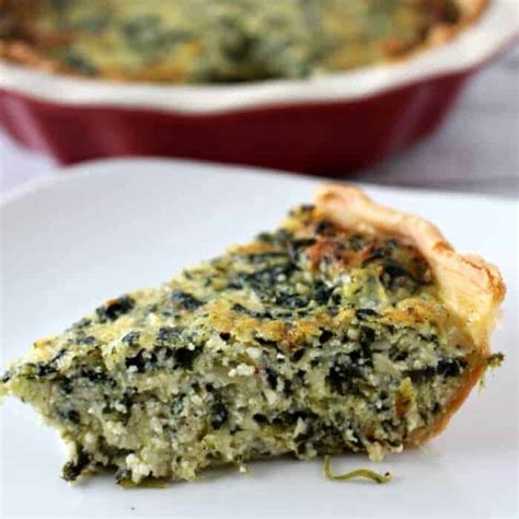 How much fat is in pie spinach & feta slc=2x4 hp - calories, carbs, nutrition