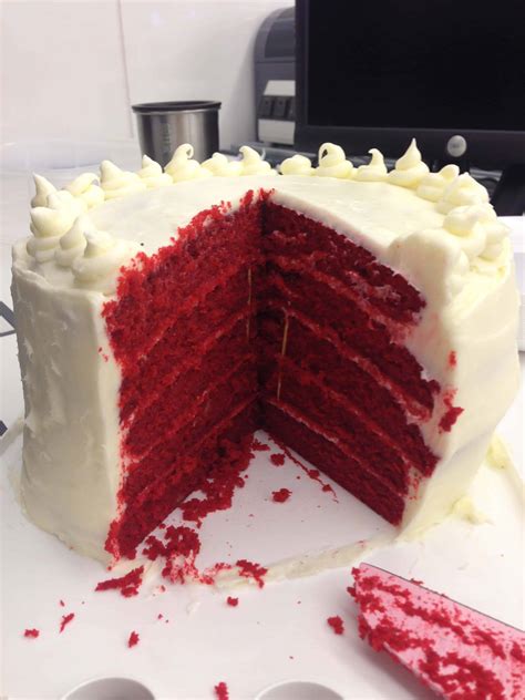 How many sugar are in cake red velvet & oreo hsp slc=4x8 - calories, carbs, nutrition