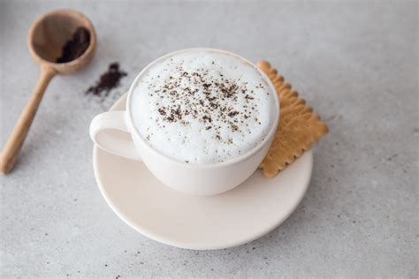 Can I make caffè latte at home?