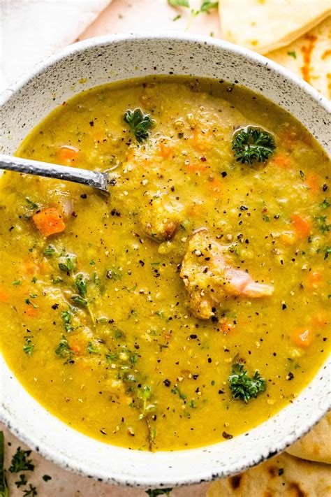 Can you share an easy recipe for pea soup?