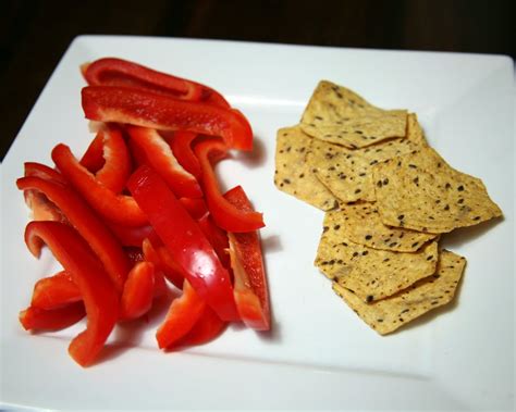 How does 10 Red Pepper Chips fit into your Daily Goals - calories, carbs, nutrition
