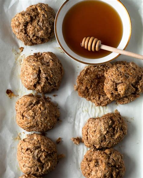 How does 100% Whole Wheat with Honey fit into your Daily Goals - calories, carbs, nutrition