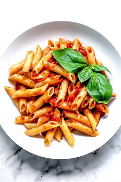 How does 3 Cheese Penne Marinara fit into your Daily Goals - calories, carbs, nutrition