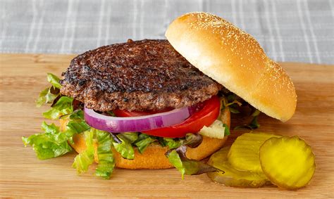 How does 53 oz Fresh Pressed Hamburger fit into your Daily Goals - calories, carbs, nutrition