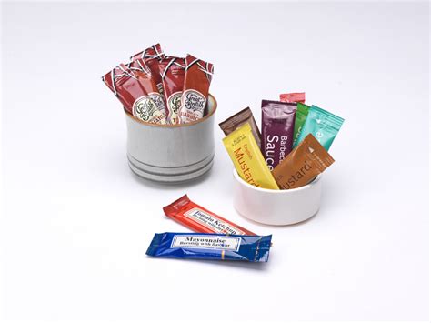 How does Accompanying Sauce Sachets fit into your Daily Goals - calories, carbs, nutrition