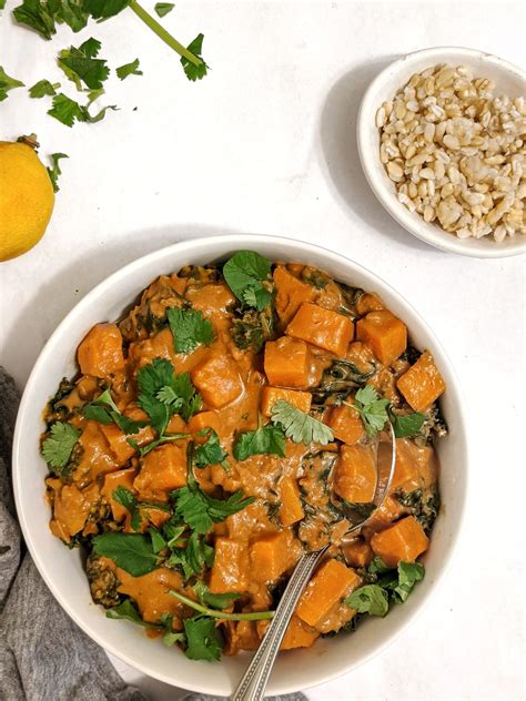 How does African Peanut Stew (22668.7) fit into your Daily Goals - calories, carbs, nutrition