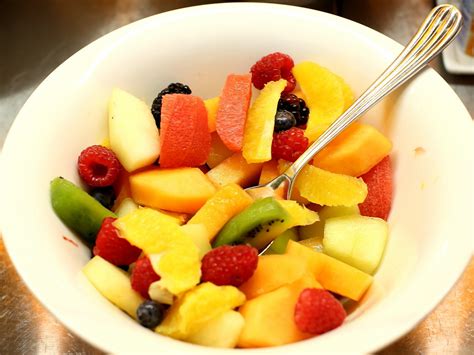 How does Airport Fruit Salad fit into your Daily Goals - calories, carbs, nutrition