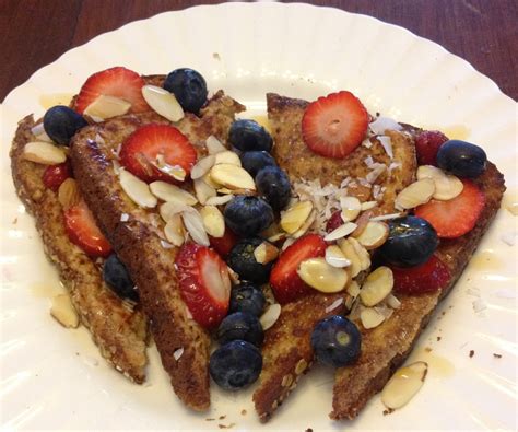 How does Almond French Toast fit into your Daily Goals - calories, carbs, nutrition