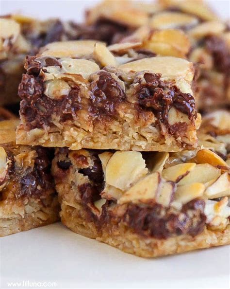 How does Almond Toffee Bars fit into your Daily Goals - calories, carbs, nutrition