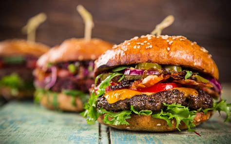 How does Almost Fast Food Burger fit into your Daily Goals - calories, carbs, nutrition