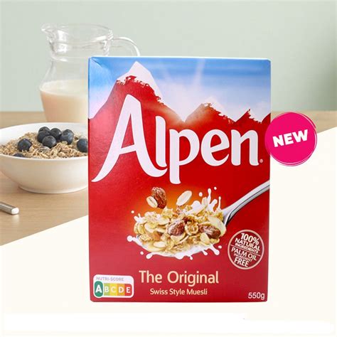How does Alpen Breakfast Cereal fit into your Daily Goals - calories, carbs, nutrition