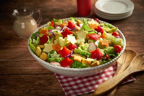 How does American Salad Mix fit into your Daily Goals - calories, carbs, nutrition