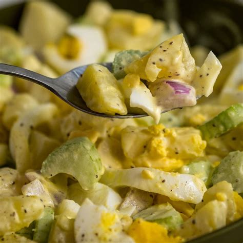 How does Amish Potato Salad fit into your Daily Goals - calories, carbs, nutrition