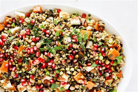 How does Ancient Grains Salad fit into your Daily Goals - calories, carbs, nutrition