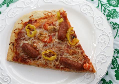 How does Andouille Pizza fit into your Daily Goals - calories, carbs, nutrition