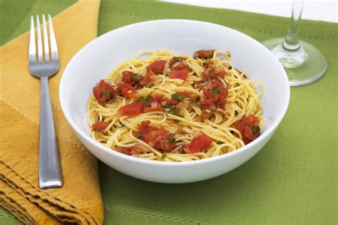 How does Angel Hair Marinara fit into your Daily Goals - calories, carbs, nutrition