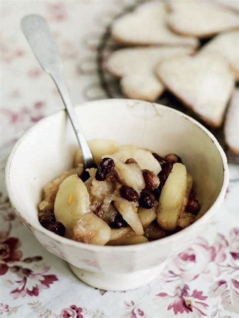 How does Apple - Cherry - Hazelnut Compote fit into your Daily Goals - calories, carbs, nutrition