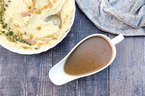 How does Apple Cider Onion Gravy fit into your Daily Goals - calories, carbs, nutrition