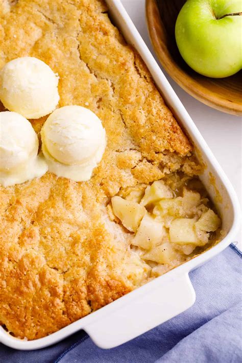 How does Apple Cobbler fit into your Daily Goals - calories, carbs, nutrition