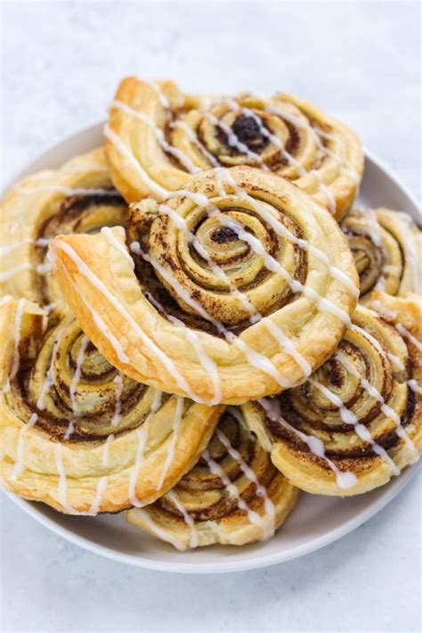 How does Apple Danish with Mocha Swirls fit into your Daily Goals - calories, carbs, nutrition