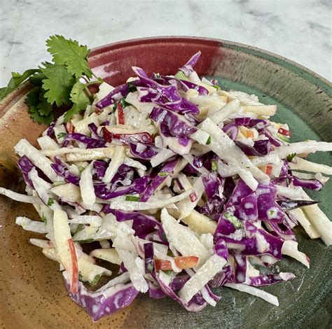 How does Apple Jicama Slaw fit into your Daily Goals - calories, carbs, nutrition
