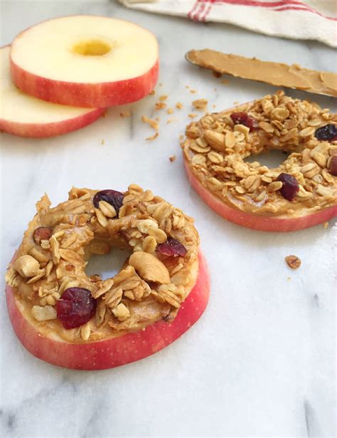 How does Apple Peanut Butter Snack fit into your Daily Goals - calories, carbs, nutrition