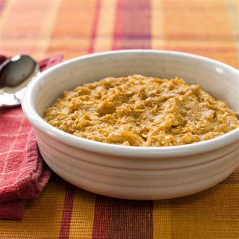 How does Apple Pumpkin Oatmeal fit into your Daily Goals - calories, carbs, nutrition