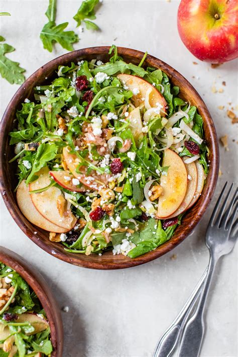 How does Apple Walnut & Cheddar Salad (24oz) fit into your Daily Goals - calories, carbs, nutrition