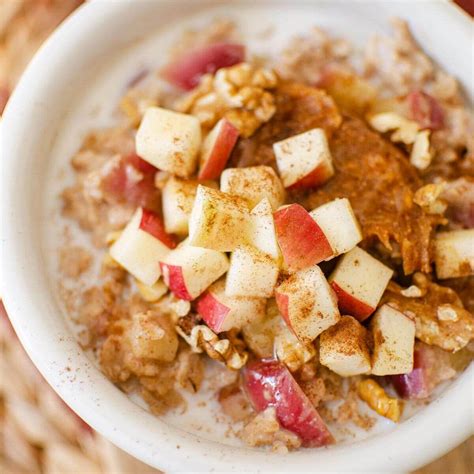 How does Apples and Cinnamon Oatmeal Nut Blend fit into your Daily Goals - calories, carbs, nutrition