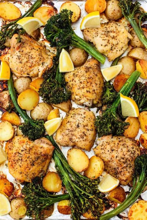 How does Artichoke Chicken, with Steamed Red Potatoes Broccoli Red Pepper Toss fit into your Daily Goals - calories, carbs, nutrition