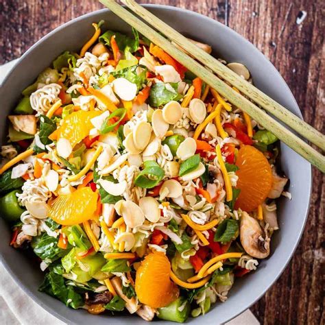 How does Asian Chopped Salad fit into your Daily Goals - calories, carbs, nutrition