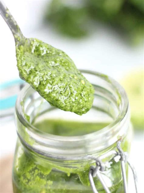 How does Asian Pesto Sauce fit into your Daily Goals - calories, carbs, nutrition