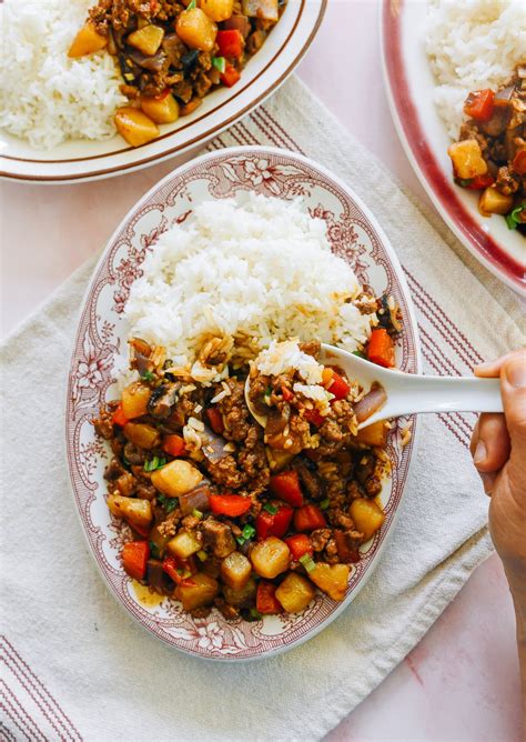 How does Asian Pork Potato Bowl fit into your Daily Goals - calories, carbs, nutrition