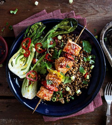 How does Asian Style Salmon (23625.1) fit into your Daily Goals - calories, carbs, nutrition