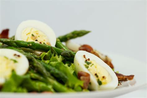 How does Asparagus w/Grainy Mustard Vinaigrette fit into your Daily Goals - calories, carbs, nutrition