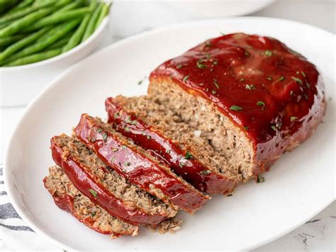 How does Aunt Betty's Meat Loaf fit into your Daily Goals - calories, carbs, nutrition