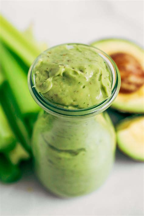 How does Avocado Ranch Dressing fit into your Daily Goals - calories, carbs, nutrition