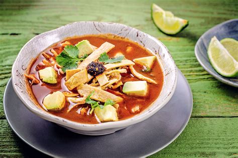 How does Azteca Chicken and Vegetable Soup fit into your Daily Goals - calories, carbs, nutrition