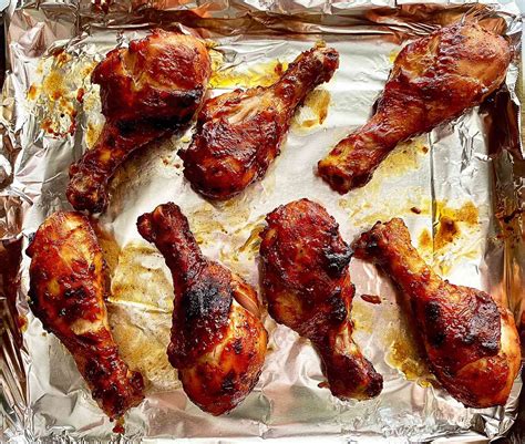 How does BBQ Chicken Drumstick fit into your Daily Goals - calories, carbs, nutrition