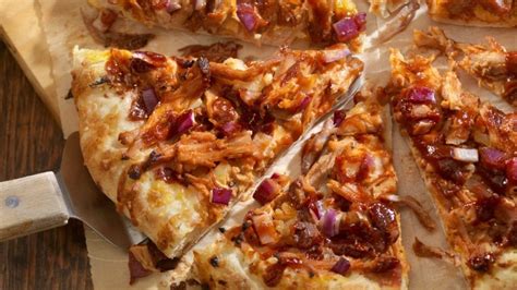 How does BBQ Chicken Pizza, Topped Crust, 7