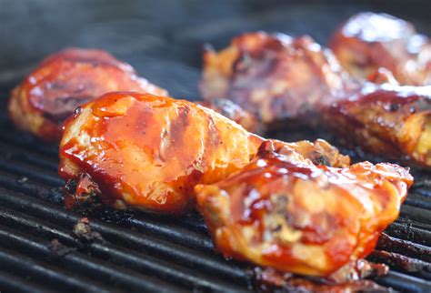 How does BBQ Grilled Chicken Snacker fit into your Daily Goals - calories, carbs, nutrition