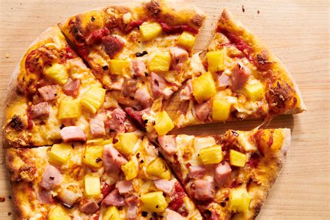 How does BBQ Ham and Pineapple Wheat Pizza fit into your Daily Goals - calories, carbs, nutrition