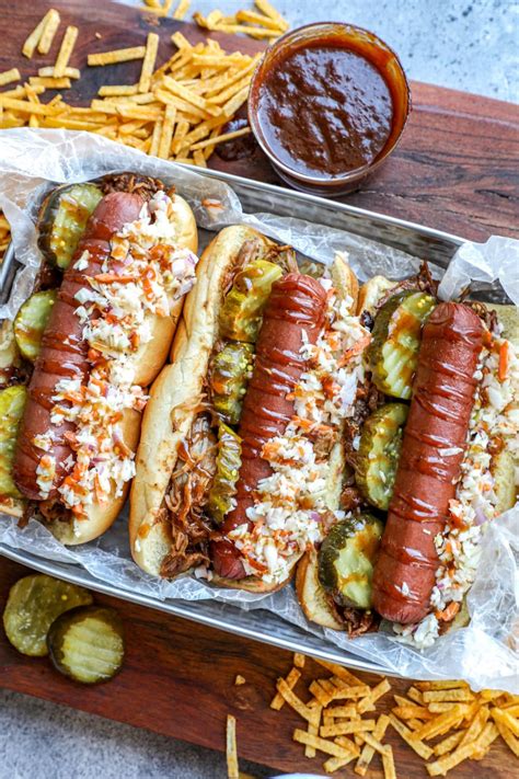 How does BBQ Pork Urban Hot Dog fit into your Daily Goals - calories, carbs, nutrition