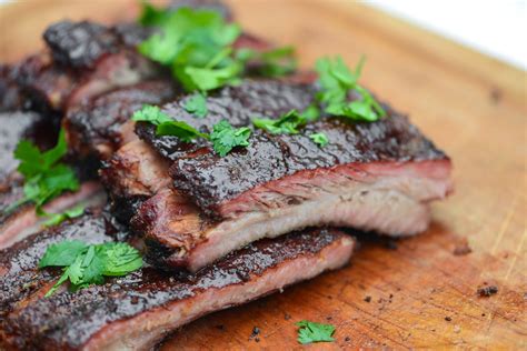 How does BBQ Spiced Spare Ribs fit into your Daily Goals - calories, carbs, nutrition