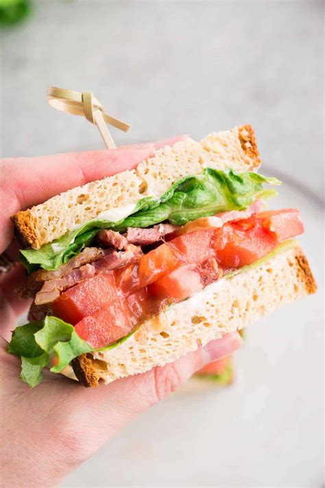 How does BLT Sandwich fit into your Daily Goals - calories, carbs, nutrition