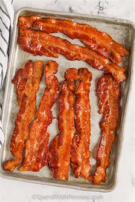 How does Bacon 22/26 Cooked 3 EA fit into your Daily Goals - calories, carbs, nutrition