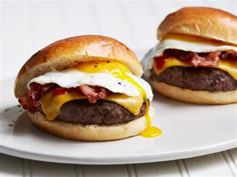 How does Bacon Burgers fit into your Daily Goals - calories, carbs, nutrition