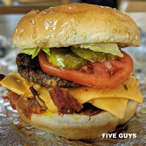 How does Bacon Cheese Burger fit into your Daily Goals - calories, carbs, nutrition