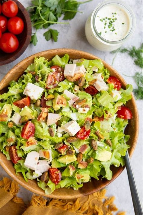 How does Bacon Ranch Salad fit into your Daily Goals - calories, carbs, nutrition