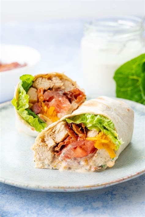 How does Bacon Ranch Wrap fit into your Daily Goals - calories, carbs, nutrition